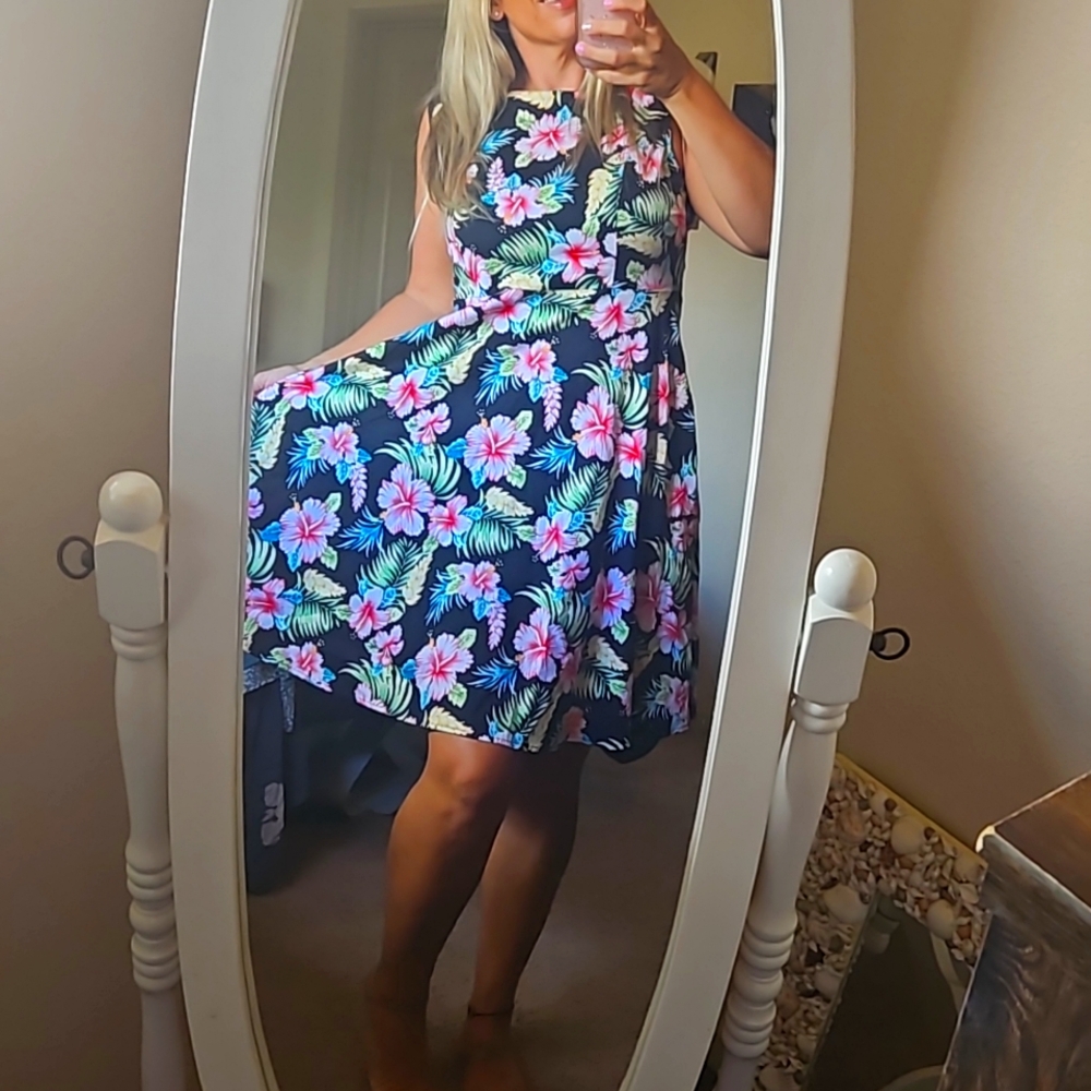 Hawaiian dress